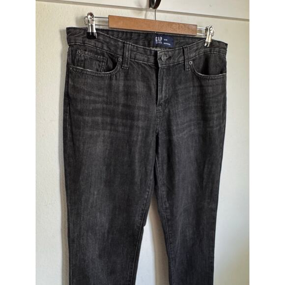 Gap Women’s Boyfriend Fit Jeans Dark Wash Cuffed 8/29 Relaxed Denim - Picture 2 of 9